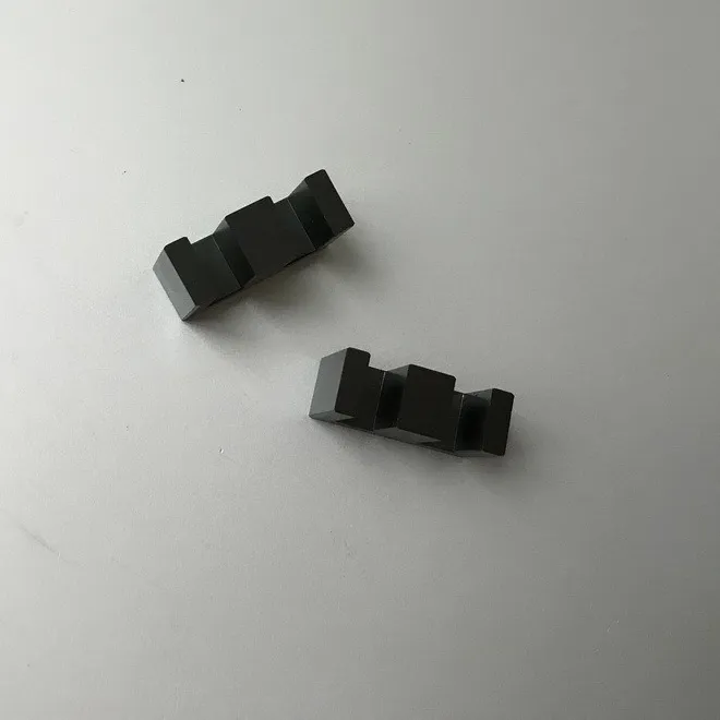 변압기를 위한 Ee 유형 연자성 코어 Mn-Zn 페라이트 코어 철 분말 코어